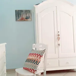 https://donna-manu-in-posizione-centralissima-tra-stazione.hotels-amalfi.com